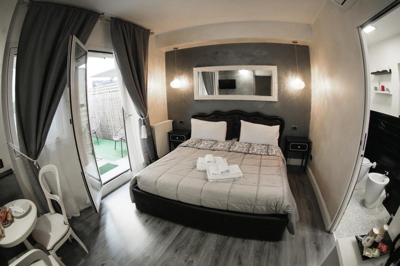 La Residenza Isabella Milão Exterior foto